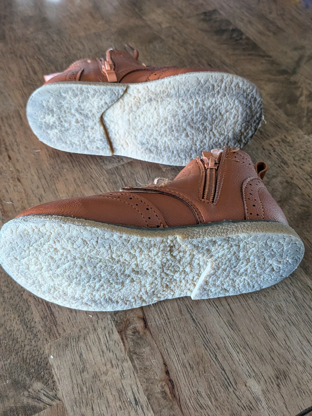 N/A brown leather